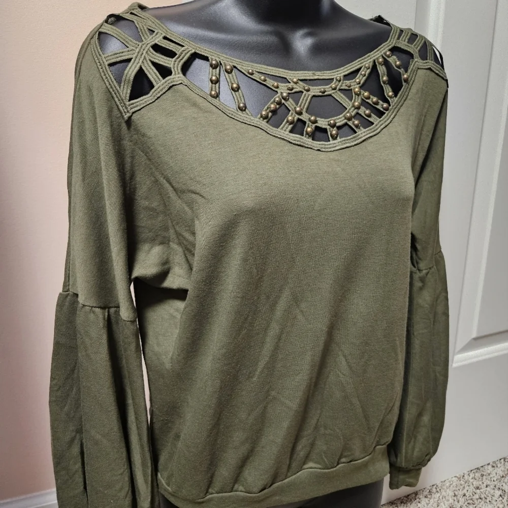 VENUS Embellished Cut Out Top NWOT